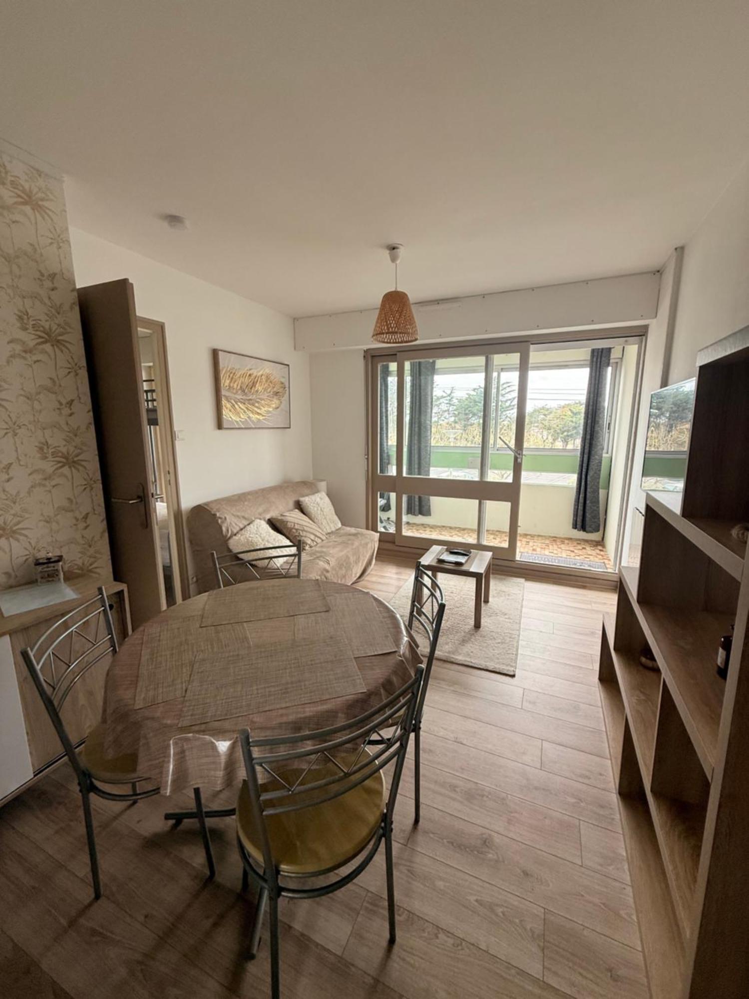 Appartement A 100 M De La Plage St Hilaire De Riez Les Becs Saint-Hilaire-de-Riez Extérieur photo